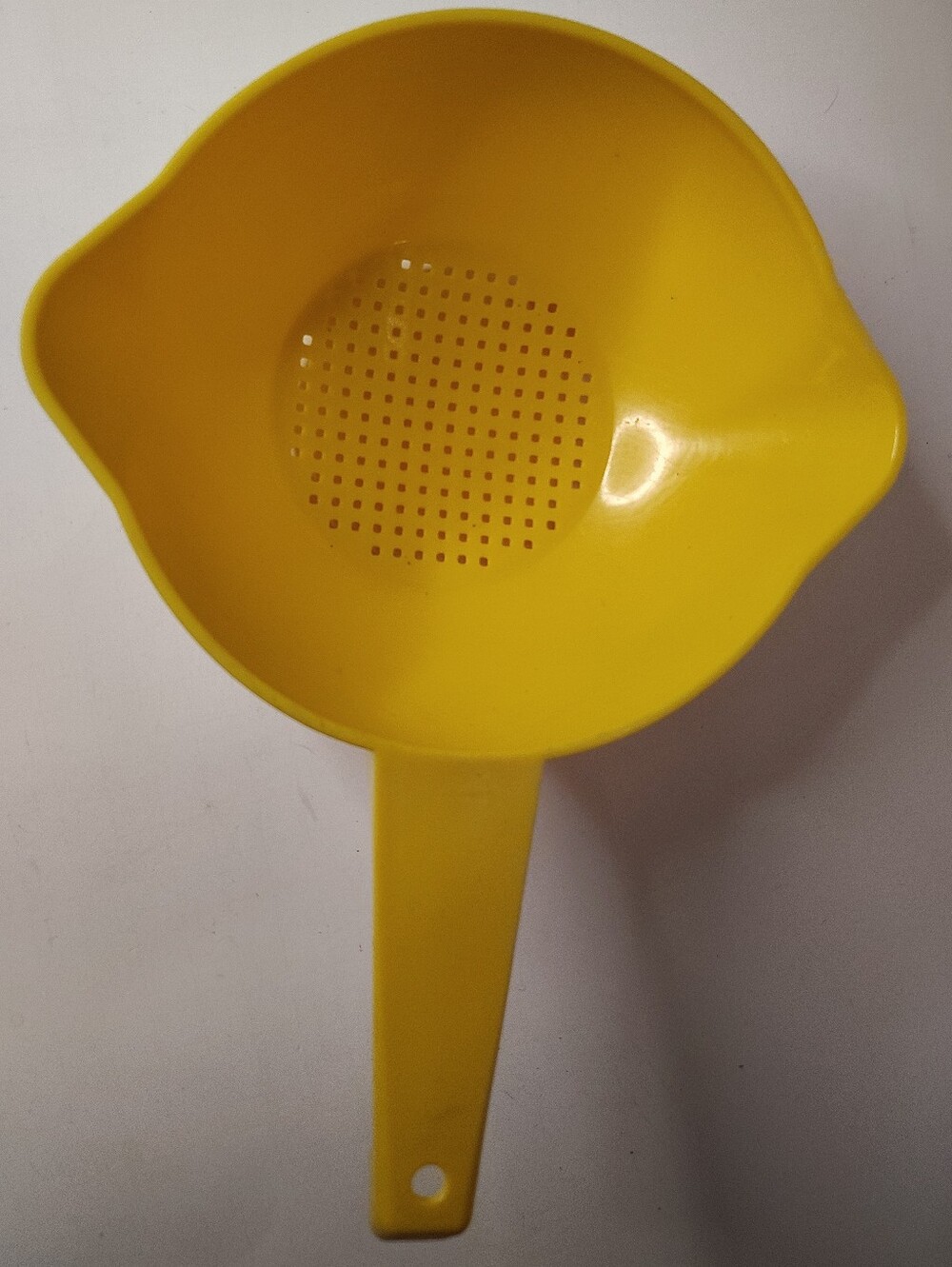 Tupperware Strainer Colander 1200 Harvest Gold Yellow 1 Quart